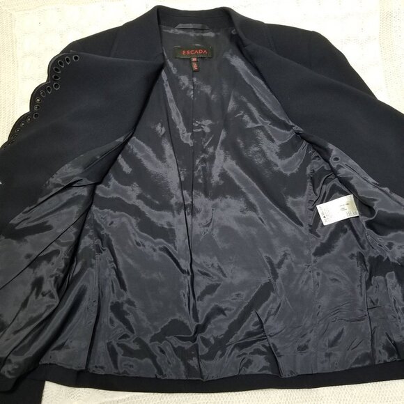 Escada eyelet collar blazer navy size 38 scalloped - Picture 5 of 11